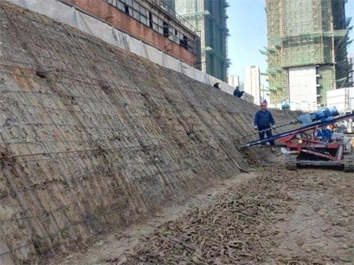 峡江建筑边坡支护