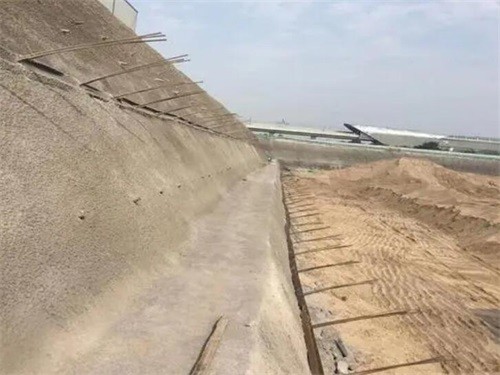峡江河道边坡加固